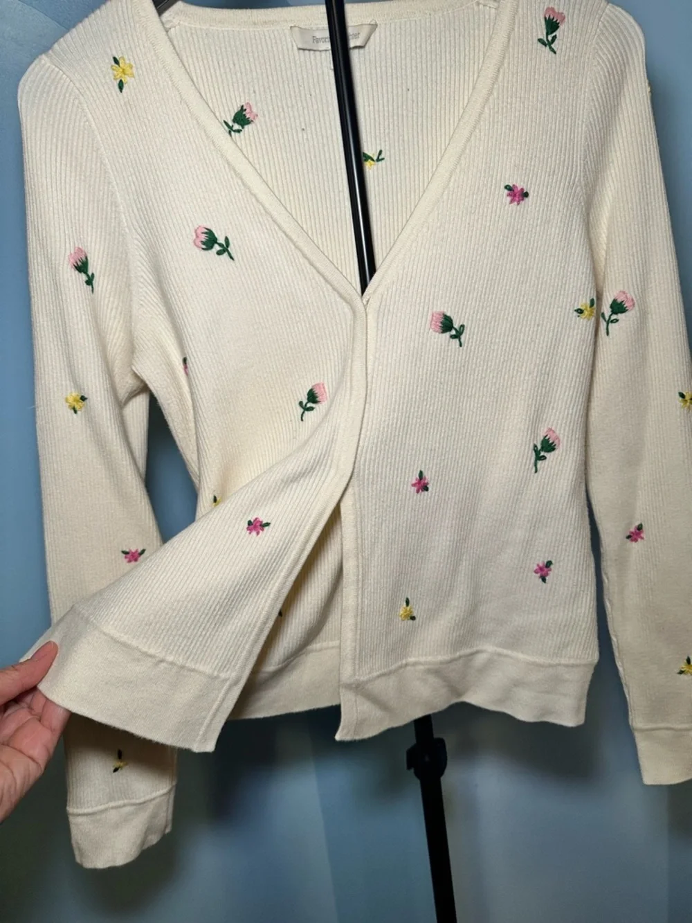 Favorite Daughter Knit Cardigan with Floral Embroidery - Picture 3 of 8